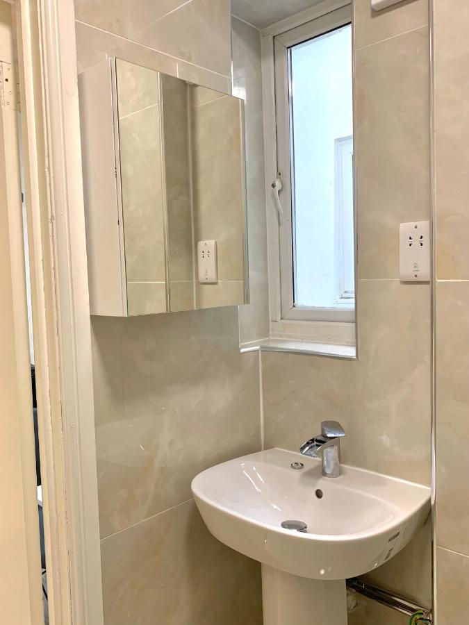 London Charm - Stylish Studio In Kensington Экстерьер фото